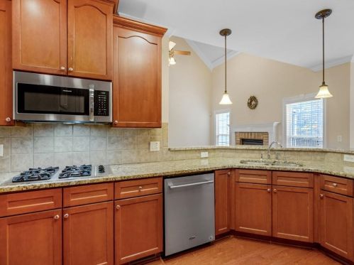 3192 Jackson Creek Dr, Stockbridge GA 30281-5690 exterior