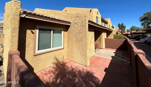 3511 Baseline Rd, Phoenix AZ 85042-7225 exterior