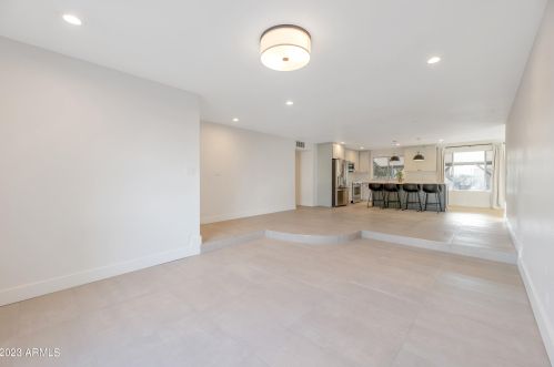 13216 30th Pl, Phoenix AZ  85032-6033 exterior