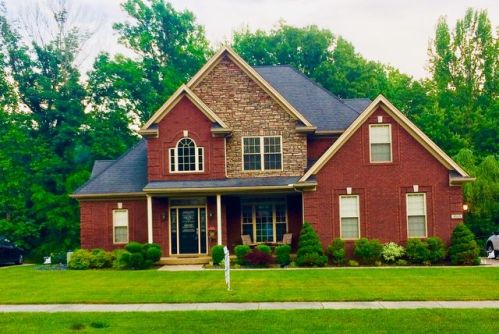 3513 Hardwood Frst Dr, Louisville KY  40214-6513 exterior