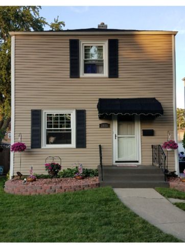 3925 Clinton Ave, Forest View, IL 60402-4129