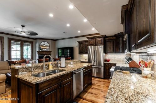 3167 Lower Saddleback Rd, Park City UT 84098-5699 exterior