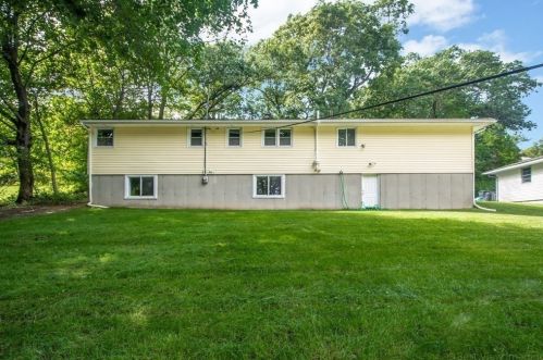 65 Flagg St, Worcester MA  01602-1452 exterior