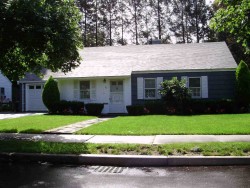141 Spiers Rd, Newton, MA 02459-3716