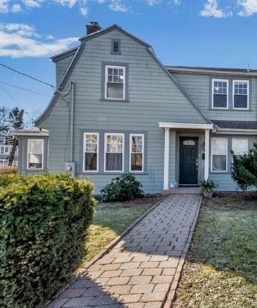 360 Ward St, Newton, MA 02459-1270