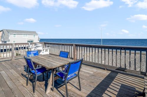 176 Central Ave, Marshfield MA 02047-6149 exterior