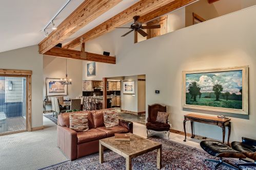 2539 Fairway Vlg Dr, Park City UT 84060-7023 exterior