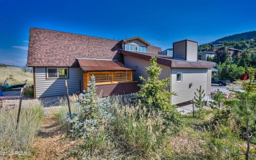 95 Aspen Dr, Park City UT 84098-5186 exterior