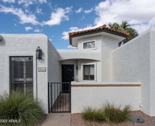 6531 3rd Ave, Phoenix AZ  85013-1258 exterior