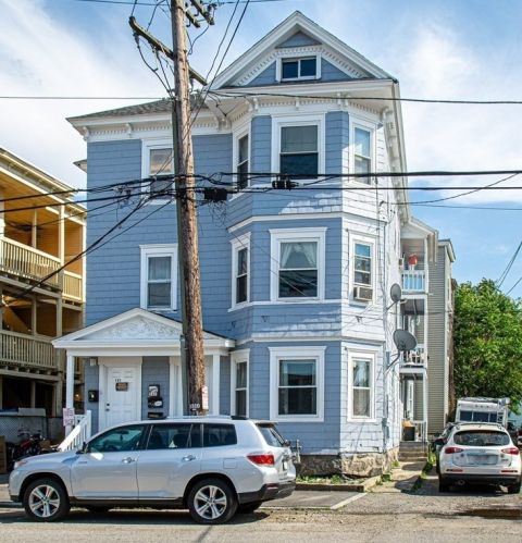 161 Farnham St, Lawrence MA  01843-1605 exterior