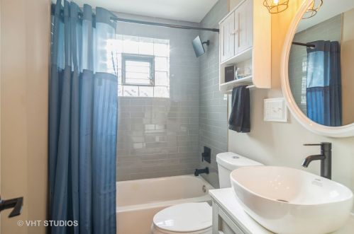 1508 Oak Park Ave, Forest View IL 60402-1339 exterior