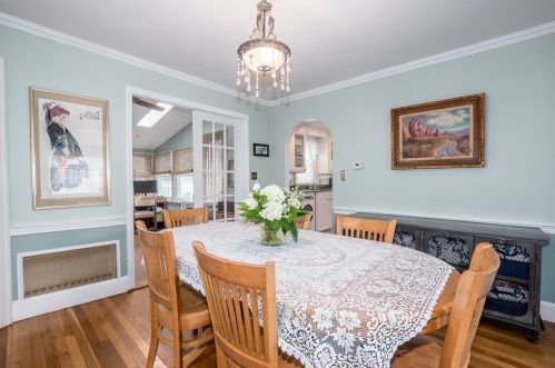 27 Fairfield St, Dedham MA 02026-1405 exterior