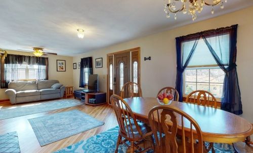 20 Glendale St, Worcester MA 01602-2841 exterior