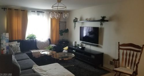 118 Emmet St, Belleville NJ  07109-2331 exterior