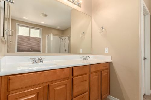 2128 Bowker St, Phoenix AZ 85040-3480 exterior