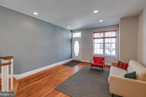 2119 Bancroft St, Philadelphia, PA 19145-3815