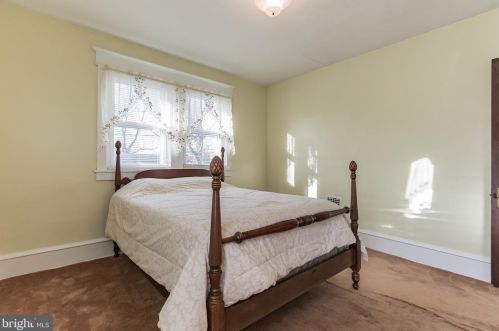 903 Belmont Ave, Camden NJ 08108-3220 exterior