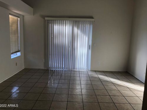 15109 29 St, Phoenix AZ 85042-8214 exterior