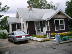 72 Indiana Ter, Newton, MA 02464-1337