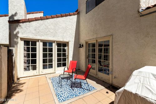 13816 42nd Pl, Phoenix AZ  85032-5848 exterior