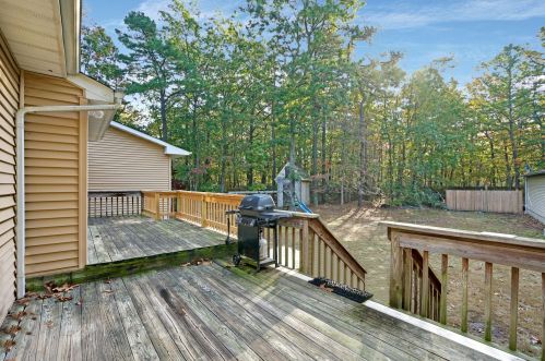 715 Reed Rd, Jackson Twp NJ 08527-4737 exterior