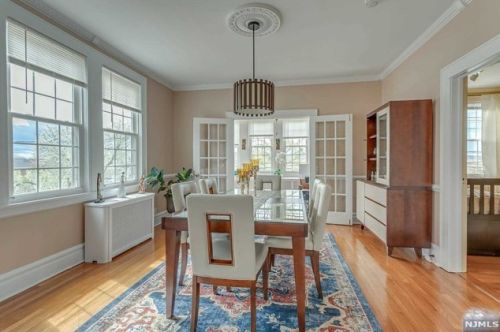 440 Belgrove Dr, Kearny NJ 07032-1628 exterior