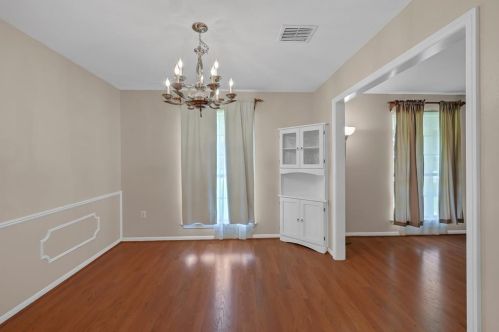 2210 Belmont Dr, Richmond TX 77469-5502 exterior