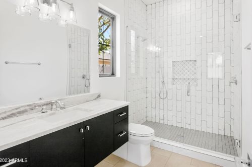 222 Belmont Ave, Phoenix AZ  85021-7229 exterior