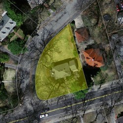 1471 Beacon St, Newton MA  02468-1602 aerial view