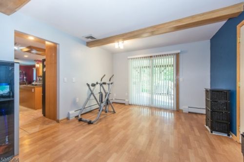 31 Courtland Dr, Wantage NJ  07461-1711 exterior