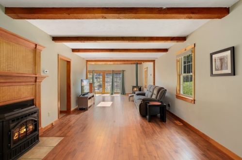 7 Apple Ridge Rd, Sutton MA  01590-2977 exterior