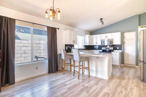 1963 Bluefield Ave, Phoenix AZ  85022-1350 exterior