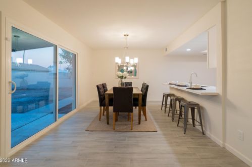 4114 Apollo Rd, Phoenix AZ 85042-5381 exterior