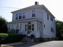 35 Faxon St, Newton, MA 02458-1034
