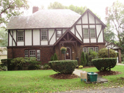 30 Caroline Park, Newton, MA 02468-1102