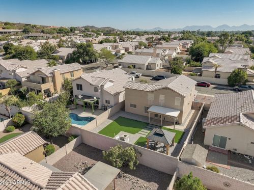 17806 13 Pl, Phoenix AZ 85014-1119 exterior