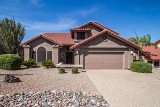 1808 Ludlow Dr, Phoenix AZ  85022-4523 exterior