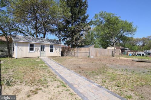 126 Billings Ave, West Deptford NJ  08066-2223 exterior