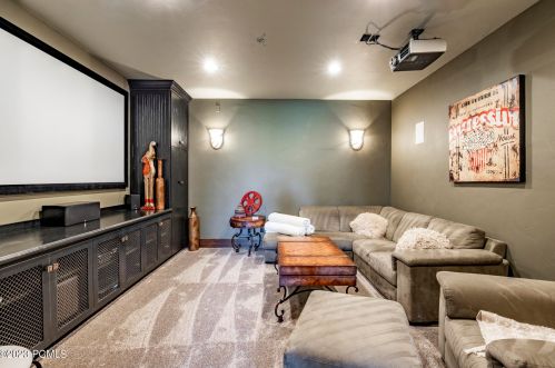 2366 Westview Trl, Park City UT 84098-6342 exterior