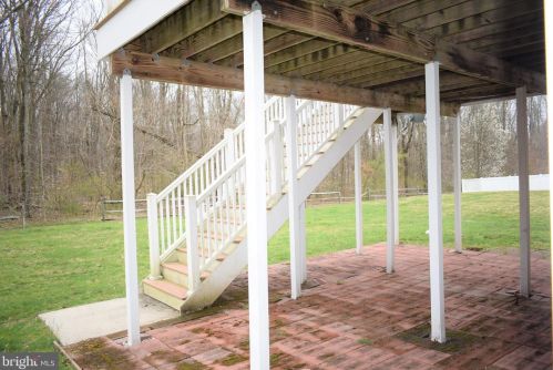 94 Drift Ave, Trenton NJ 08648-3505 exterior