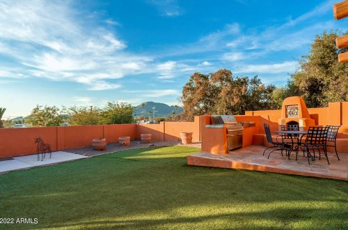 9032 14 Pl, Phoenix AZ 85014-4210 exterior