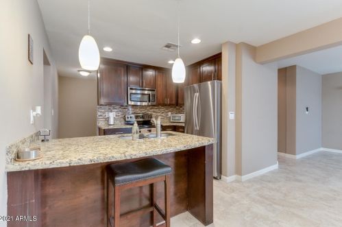 3825 Elm St, Phoenix AZ 85033-2112 exterior