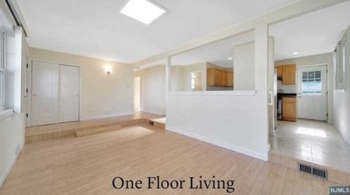 66 Merritt Ave, Cresskill NJ  07626-2420 exterior