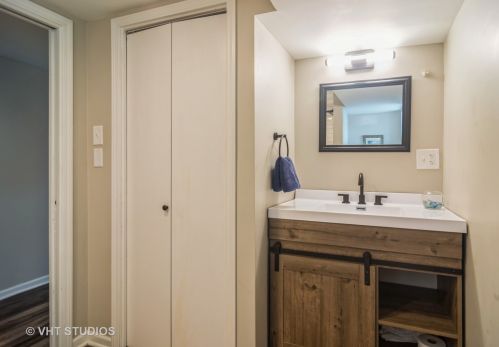 1508 Oak Park Ave, Forest View IL 60402-1339 exterior