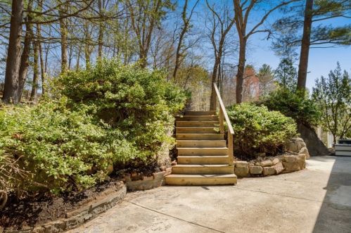 960 Summer St, Lynnfield MA  01940-2239 exterior