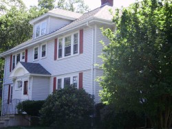 20 Noble St, Newton, MA 02465-1016