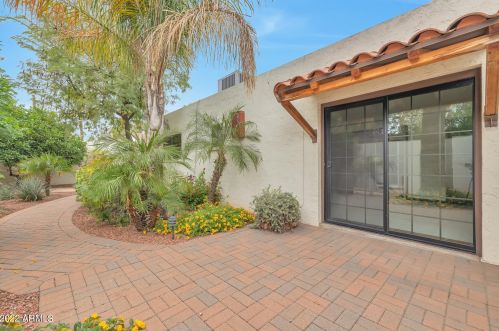 3007 Clarendon Ave, Phoenix AZ  85016-7014 exterior