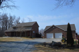 759 George Carter Rd, Washington MA  01223-4042 exterior