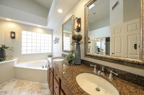 14620 44th St, Phoenix AZ 85032-4705 exterior