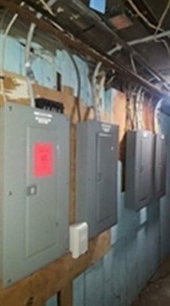 133 Rdg St, Fall River MA 02721-1801 exterior